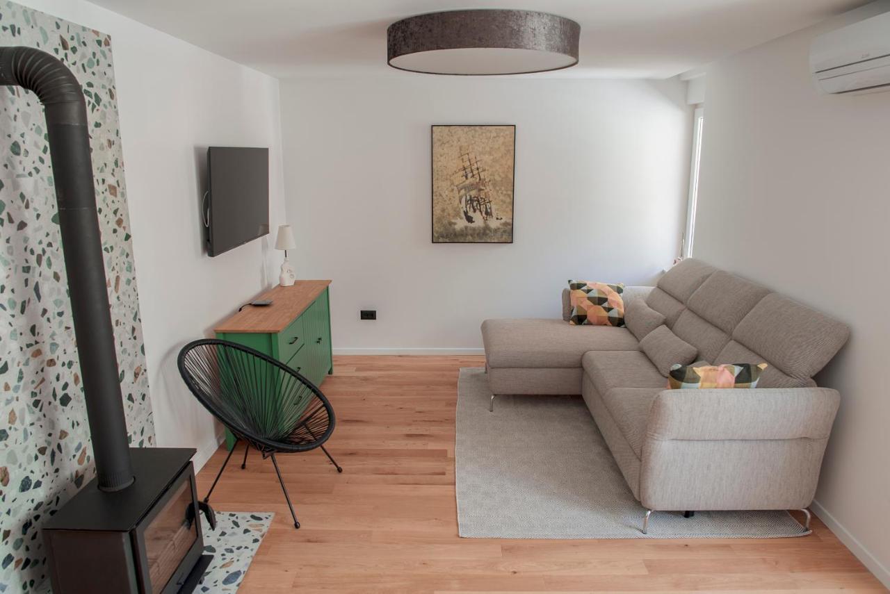 Apartment Vito Omiš Zewnętrze zdjęcie