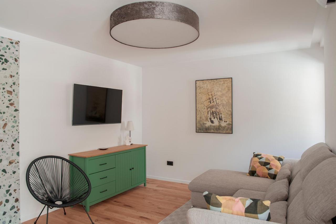 Apartment Vito Omiš Zewnętrze zdjęcie
