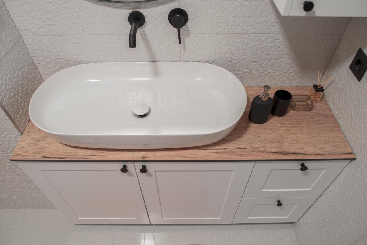 Apartment Vito Omiš Zewnętrze zdjęcie